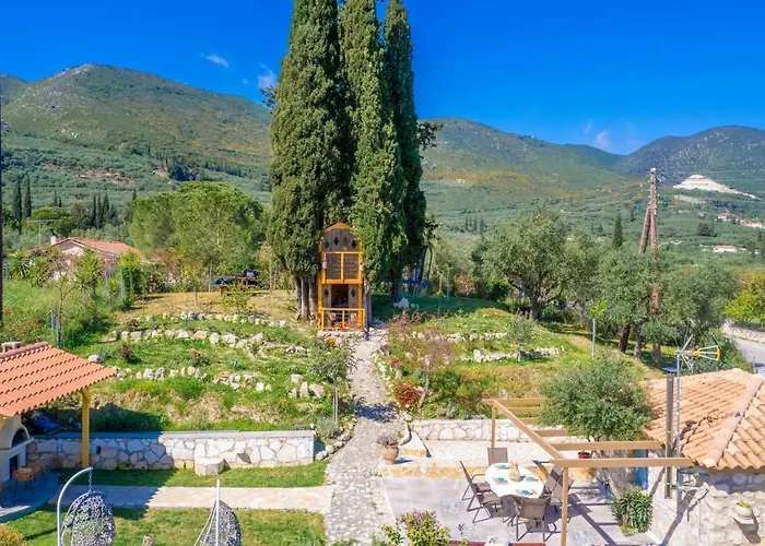 Dorothea With Private Pool, By Zantewize *