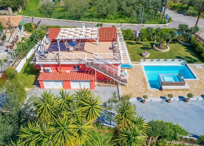 Βίλα Dorothea With Private Pool, By Zantewize *