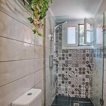 Dorothea With Private Pool, By Zantewize Langadhákia