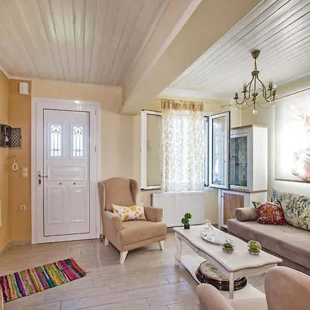 Dorothea With Private Pool, By Zantewize Vila Langadhákia