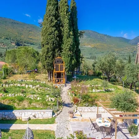 Dorothea With Private Pool, By Zantewize *